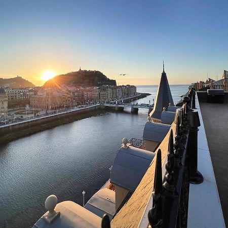 Deluxe Apt-Views To Historic Maria Cristina Hotel San Sebastian Buitenkant foto