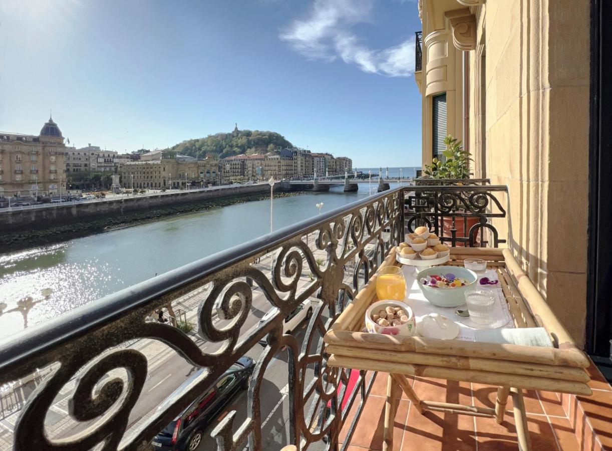 Deluxe Apt-Views To Historic Maria Cristina Hotel San Sebastian Buitenkant foto